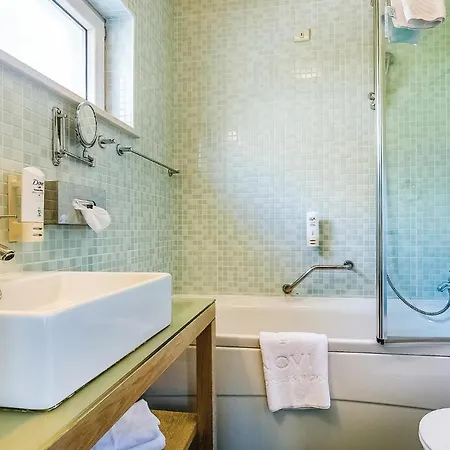 Apartment Nice In With Sauna, 2 Bedrooms And Swimming Pool *