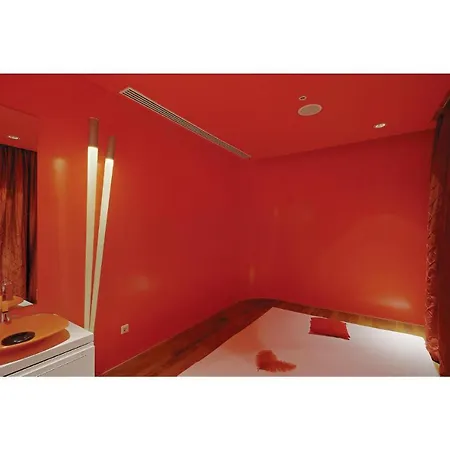 Nice In With Sauna, 2 Bedrooms And Swimming Pool Апартаменты *